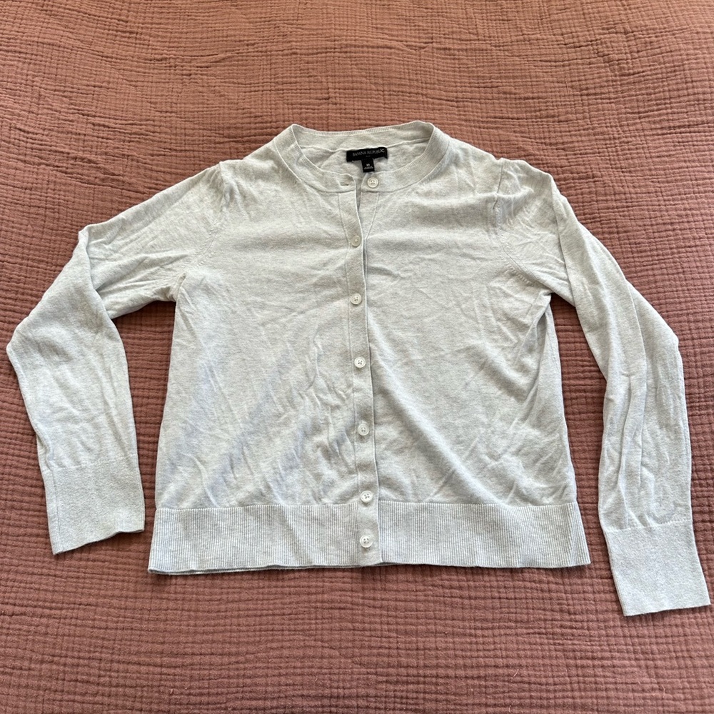 Gray Banana Republic Sweater